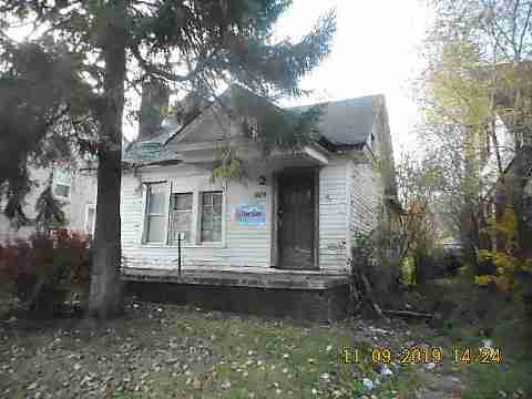 9393 Mendota (2)_m.jpg